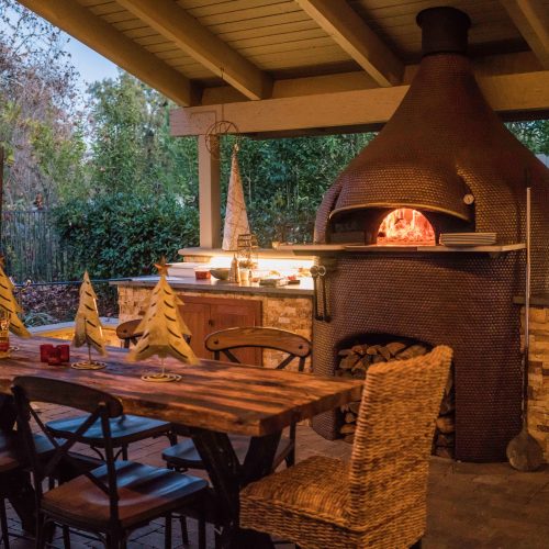 USA Oven on backyard